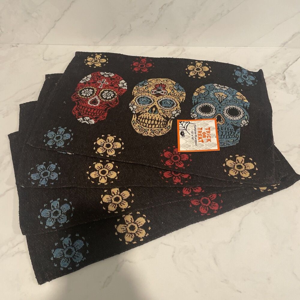 6 Halloween Placemats Woven Tapestry Design Sugar Skulls Day of The Dead NWT - Picture 2 of 6
